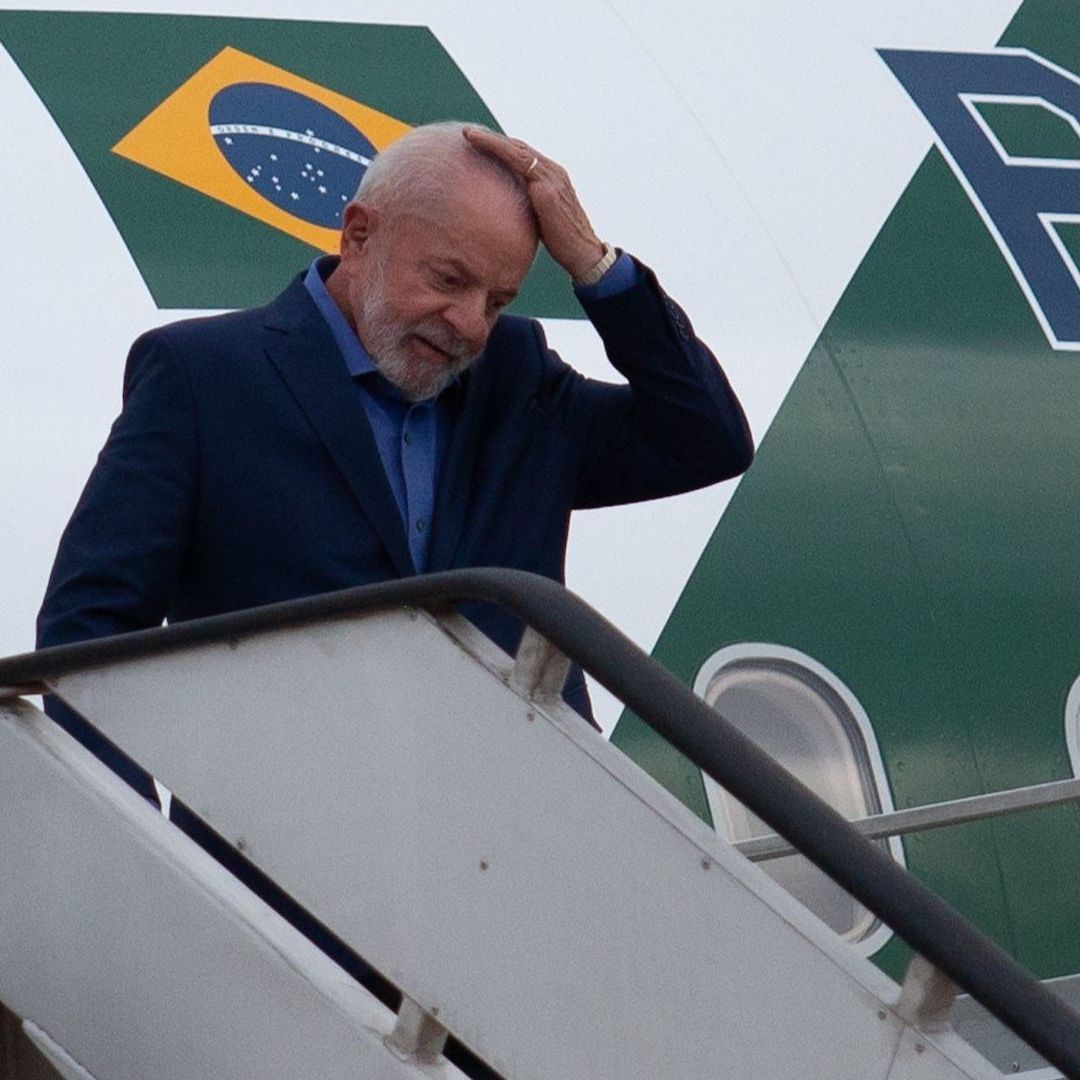 Lula da Silva, presidente de Brasil, a su llegada a México para acudir a toma de protesta de Claudia Sheinbaum