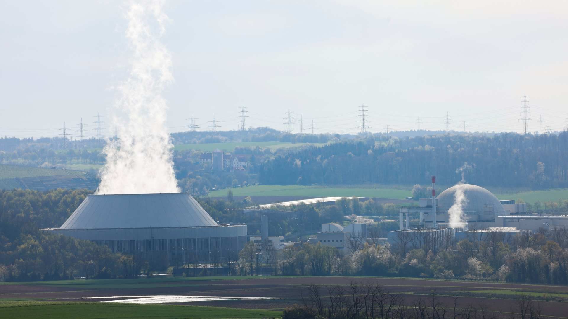 Alemania cierra sus tres últimos reactores nucleares