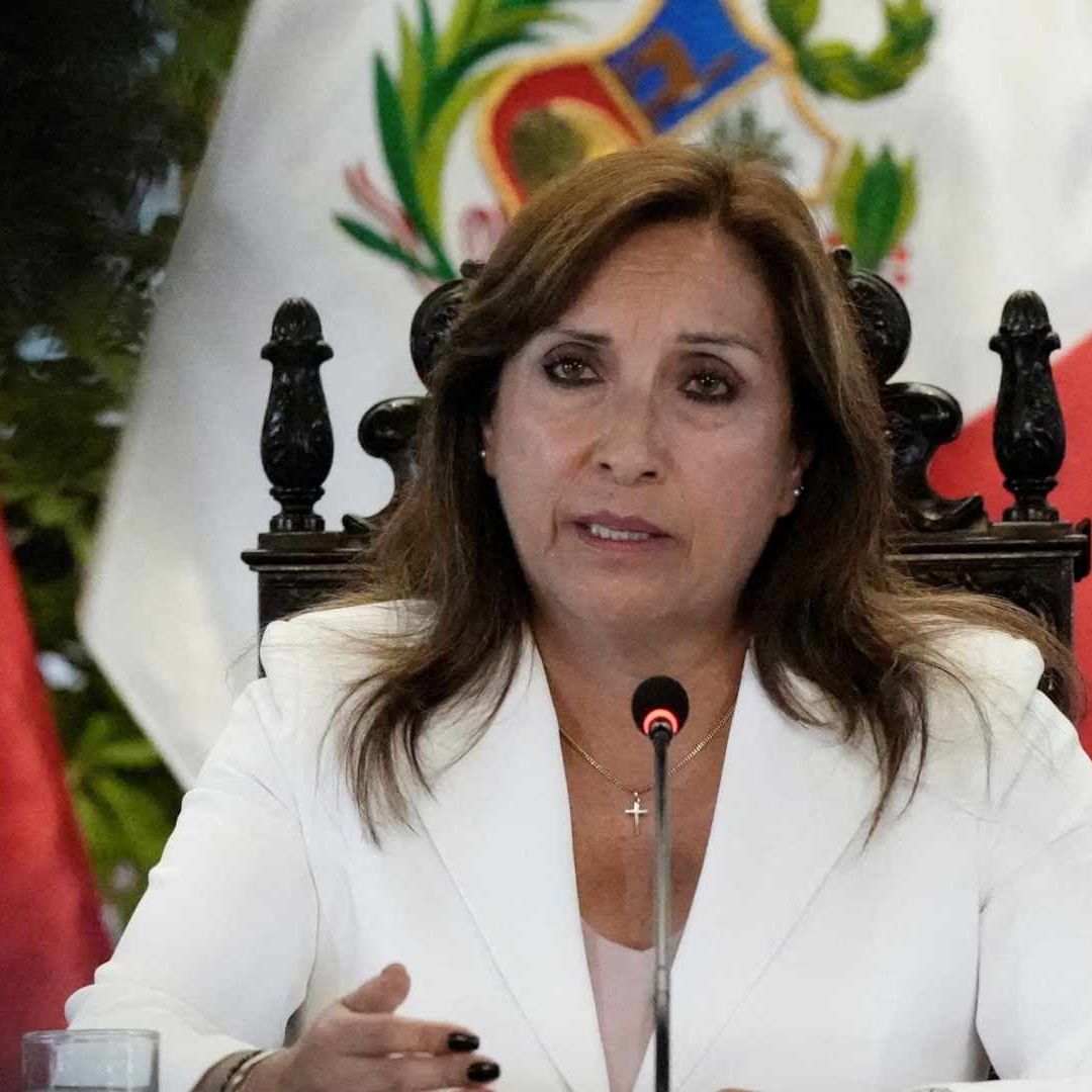 A juicio de Boluarte, López Obrador no quiere ceder el testigo del liderazgo del bloque, "simplemente, por seguir apoyando al expresidente (Pedro Castillo) que dio el golpe y tiene carpetas fiscales" en Perú