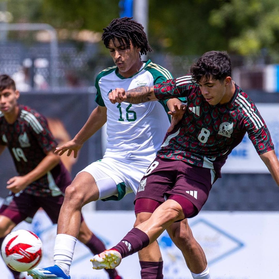 México permanece invicto con 5 puntos en el certamen y consiguió su primera victoria dentro de los 90 minutos de juego