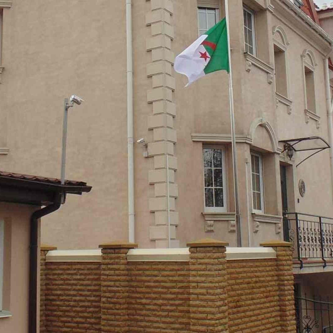 La representación diplomática de Argelia fue cerrada por el deterioro de la seguridad en el país