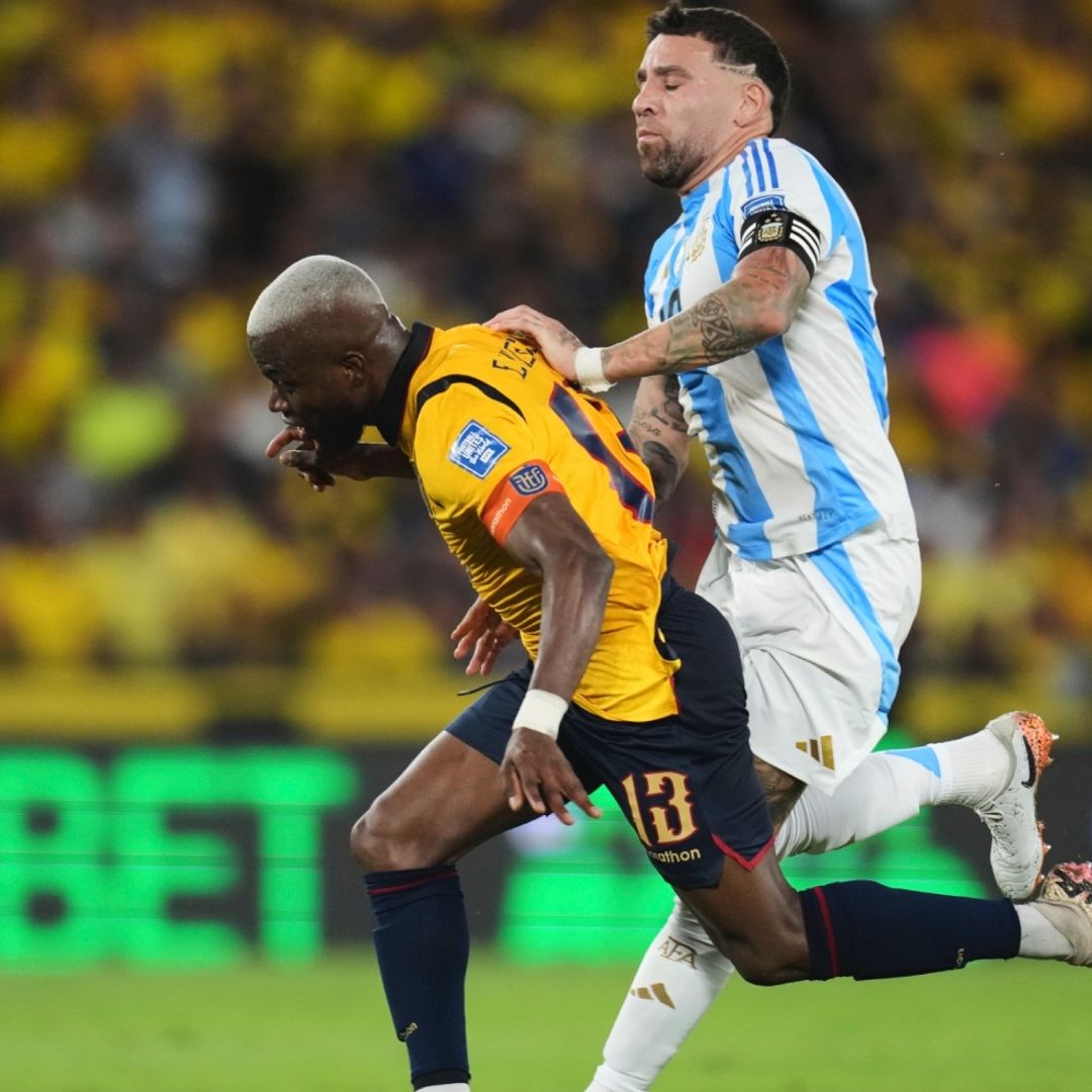 Nicolás Otamendi expulsado ante Ecuador