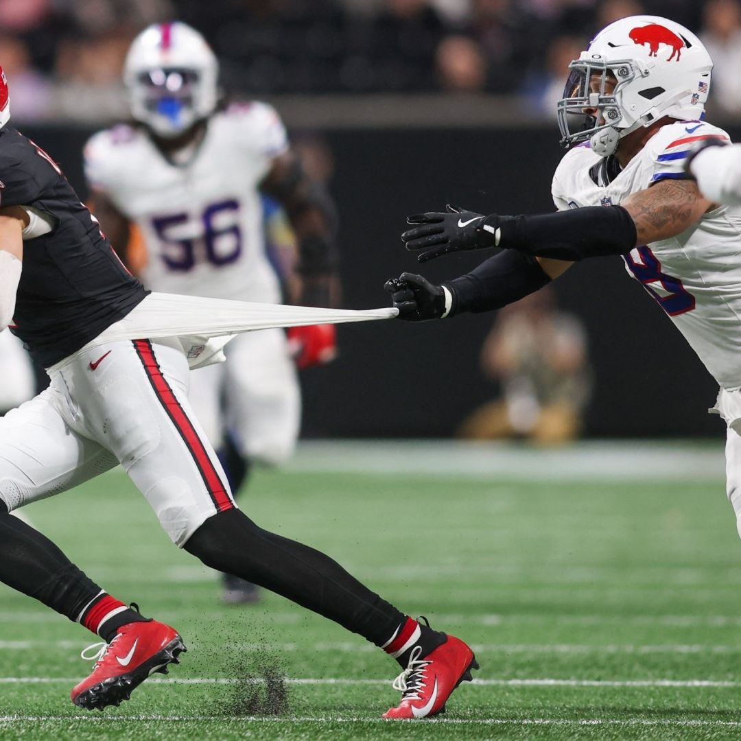 Falcons y Bills sostuvieron un duelo de pocas anotaciones en juego del lunes por la noche.