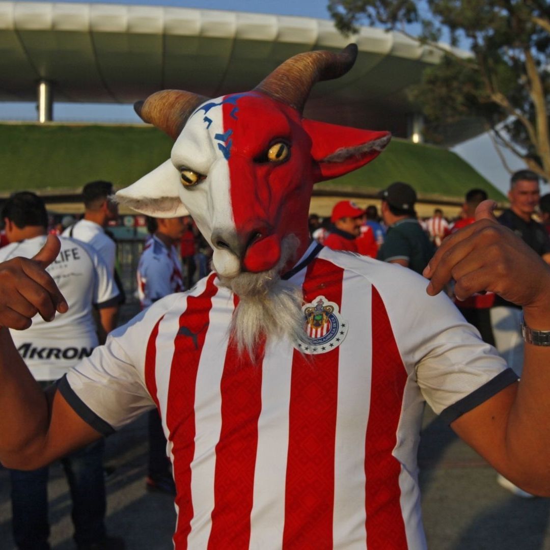 Estadio de Chivas Recibe 'Dura' Sanción Luego de Apuñalamiento de Aficionado de Atlas