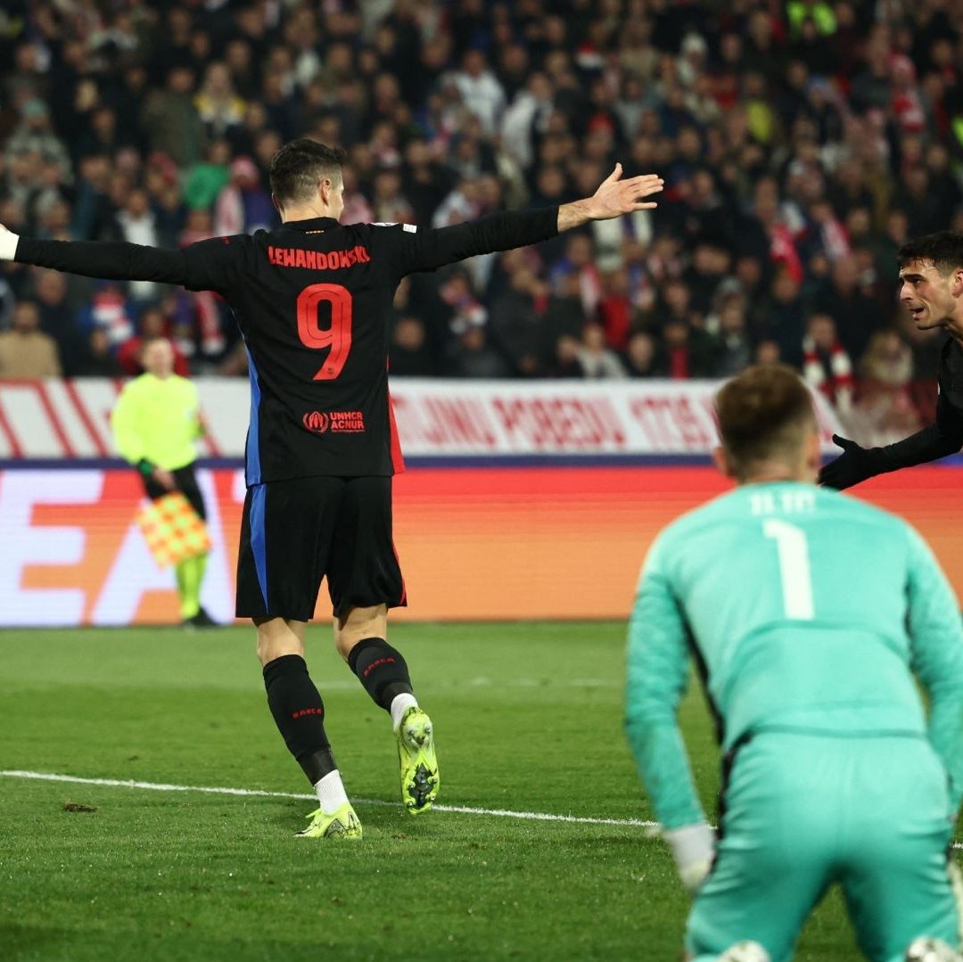 Robert Lewandowski ya está entre los máximos goledores de la Champions. Foto Reuters