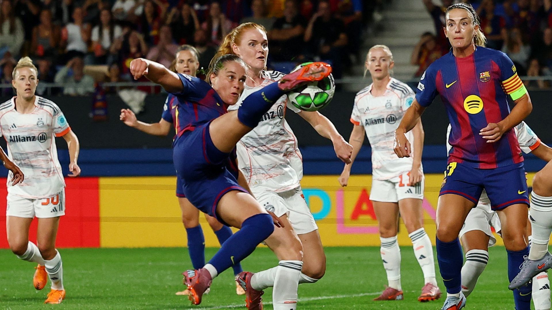 El Barcelona femenino no tuvo asomo de piedad en su partido de Champions ante el Bayern Munich.