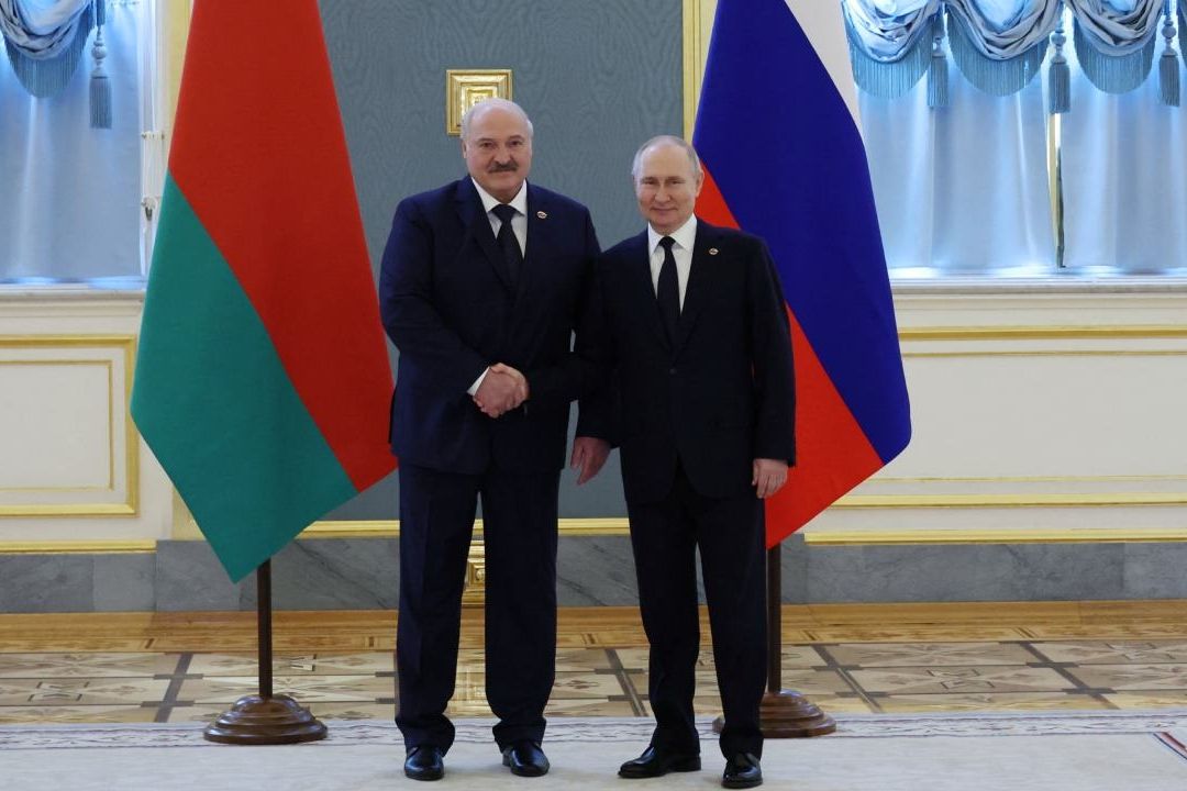 Rusia y Bielorrusia incrementarán cooperación militar, anuncia Putin