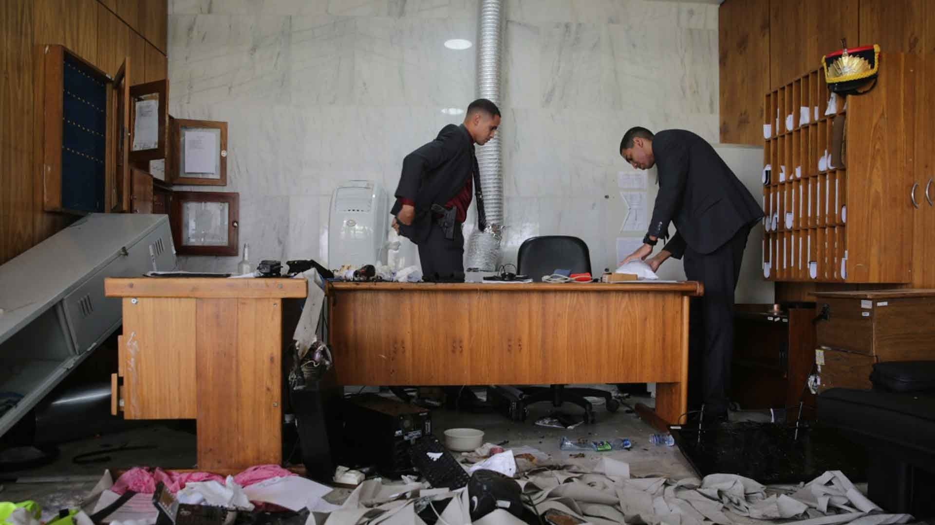 Peritos encuentran orina, heces y sangre en el Palacio Presidencial de Brasil