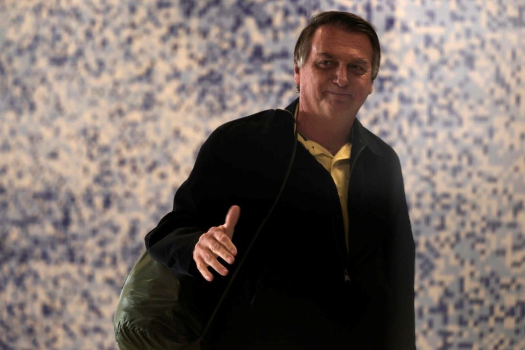 Inhabilitan a Jair Bolsonaro de ocupar cargos públicos hasta 2030