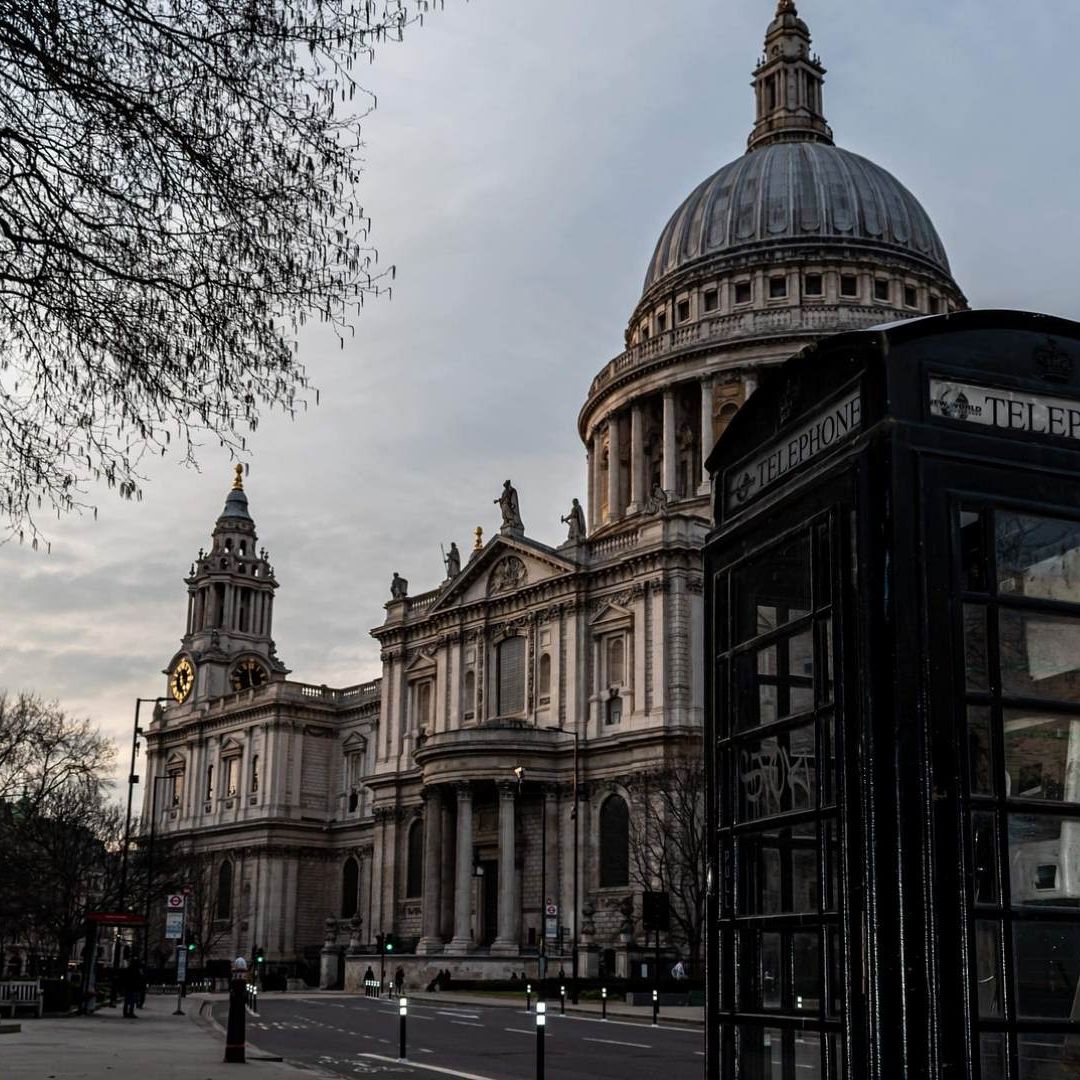 Catástrofe en Reino Unido por mensaje del Gobierno británico