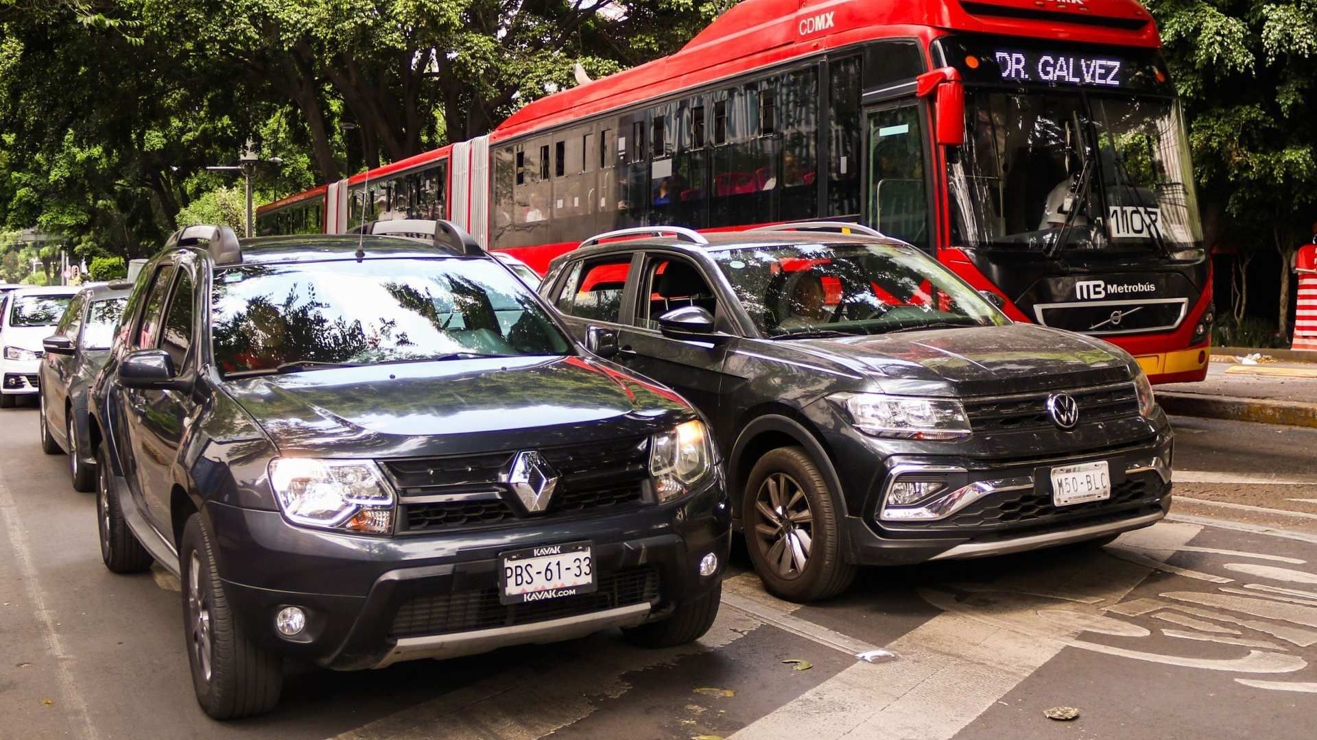 ¿Cómo Saber si Sale Mi Carro por Doble Hoy No Circula en CDMX-Edomex? Así Llega Aviso al Celular