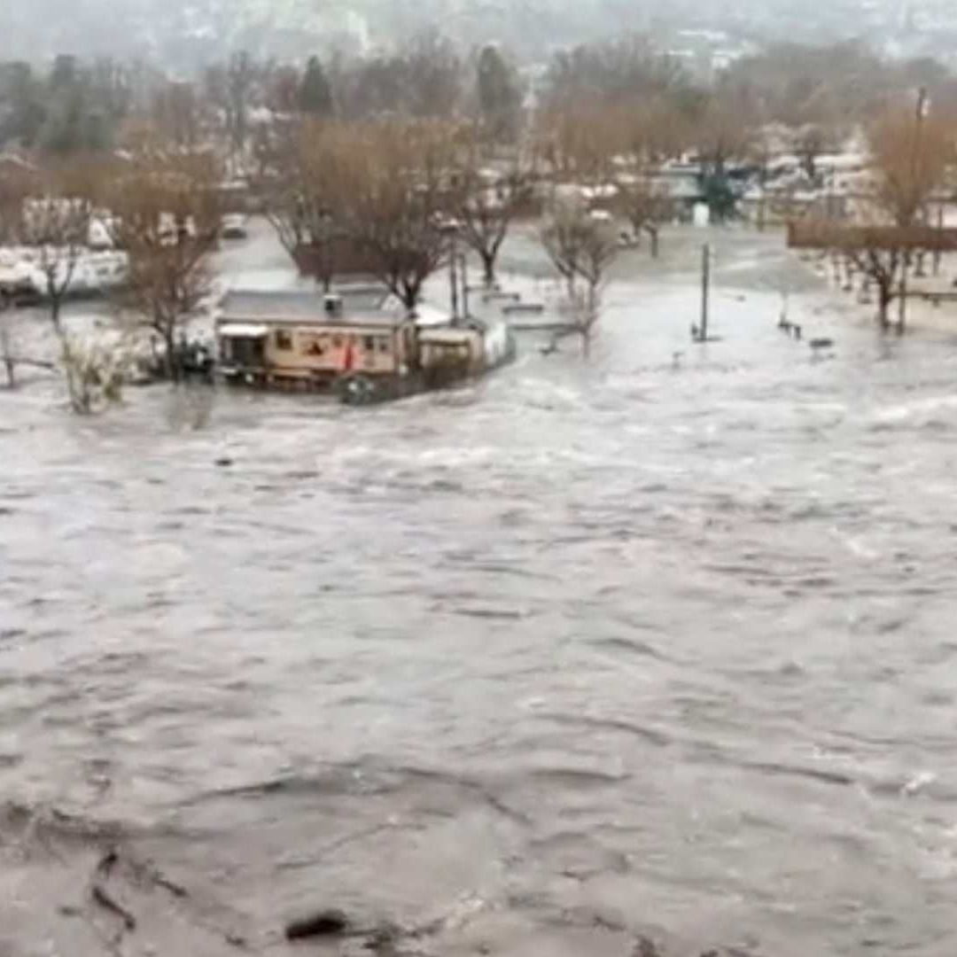El río Kern desbordó