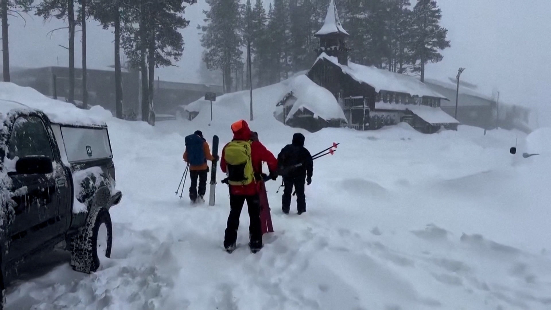 Hallan Muertos a 8 de 9 Esquiadores Desaparecidos por Avalancha en ...
