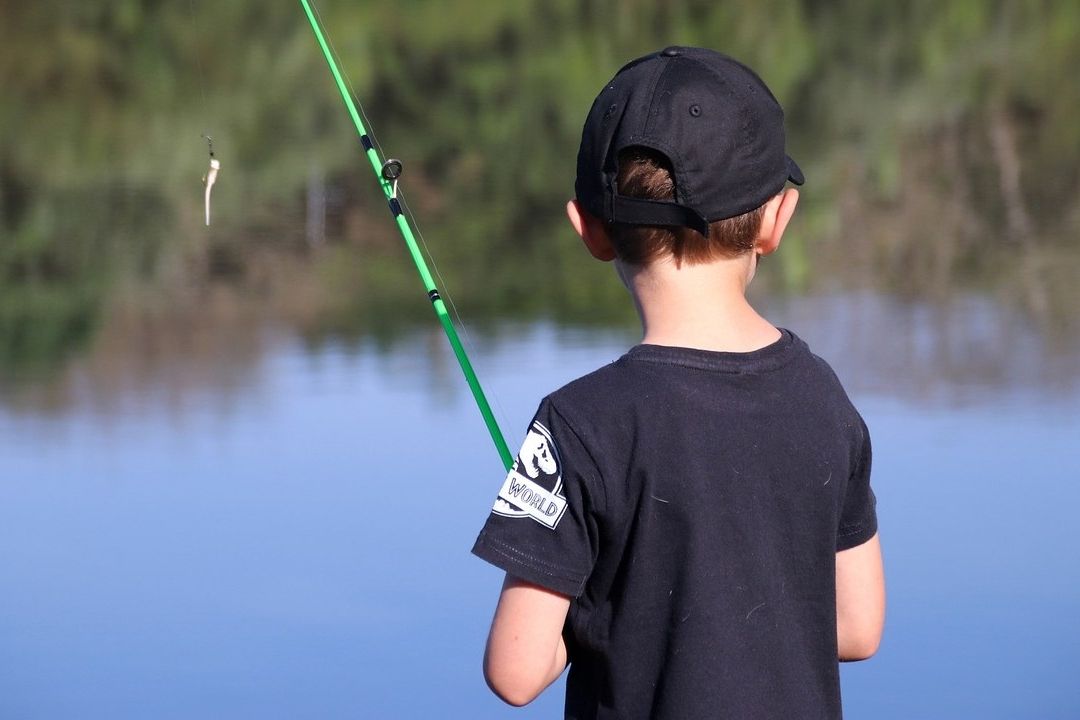 Canadá: Mueren 4 niños y desaparece hombre en día de pesca