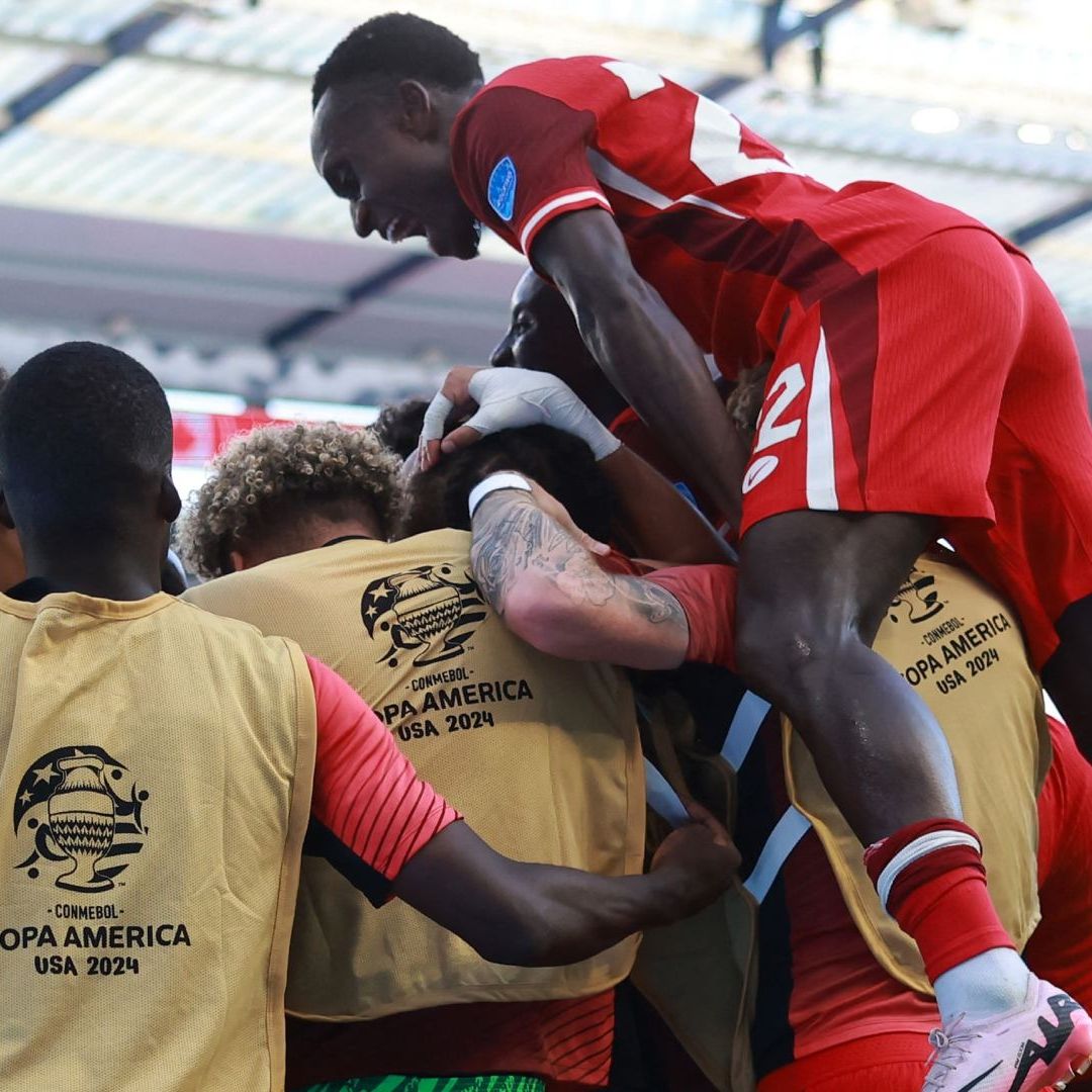 Triunfo importante para el equipo de la Hoja de Maple. Foto AFP