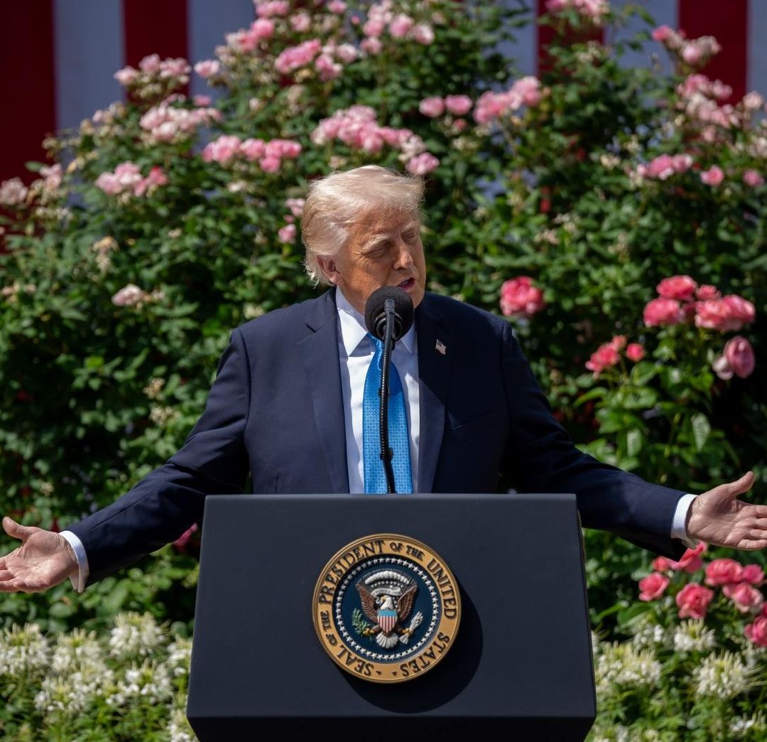 Trump Impone Aranceles del 35 % a Canadá a Partir del 1 de Agosto de 2025