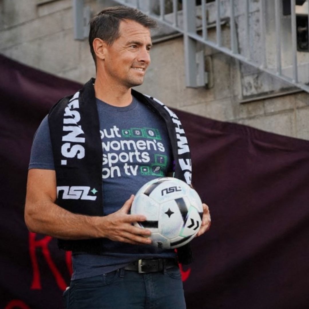 El funcionario canadiense Adam van Koeverden se reunirá con Gabriela Cuevas, representante del gobierno mexicano para la Copa del Mundo. Foto: AFP