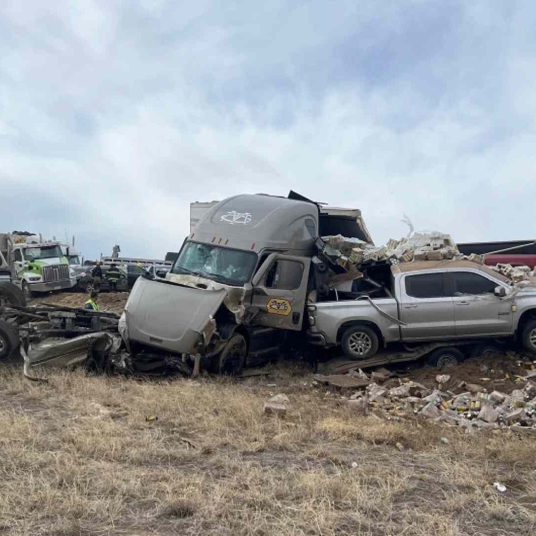 Carambola de Más de 30 Vehículos en Colorado. Foto: AP