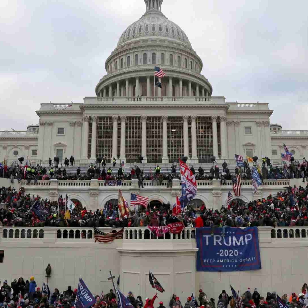 Un jurado en Washington ha declarado culpables de cargos graves a cuatro Oath Keepers