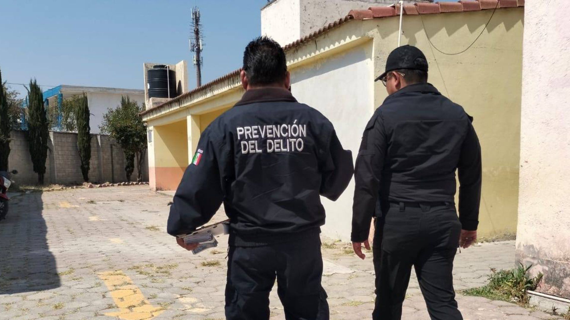 Alumna Sufre Presunto Abuso en la Escuela Primaria Esteban de Antuñano en Coronango Puebla SEP