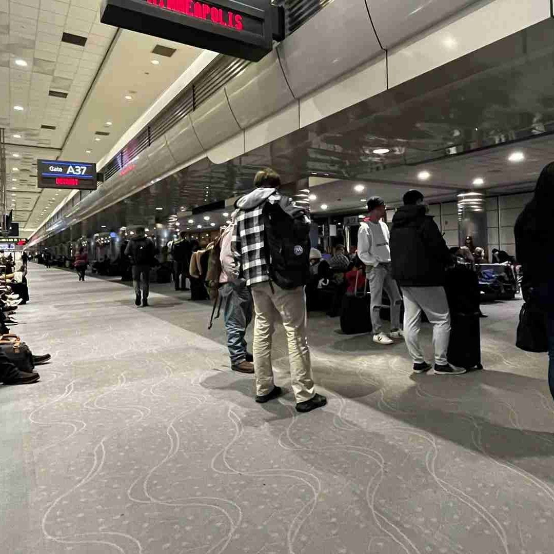 Un fallo informático en la Administración Federal de Aviación afectó cientos de vuelos en Estados Unidos de América.