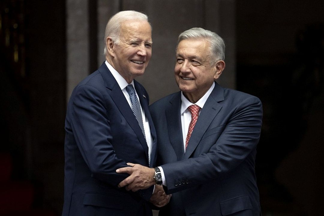 Realizan videollamada Joe Biden y López Obrador; dialogan sobre migración y fentanilo