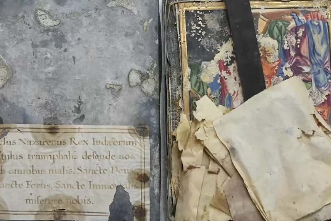 Restauradores localizaron nichos ocultos en la cúpula de la catedral de la CDMX