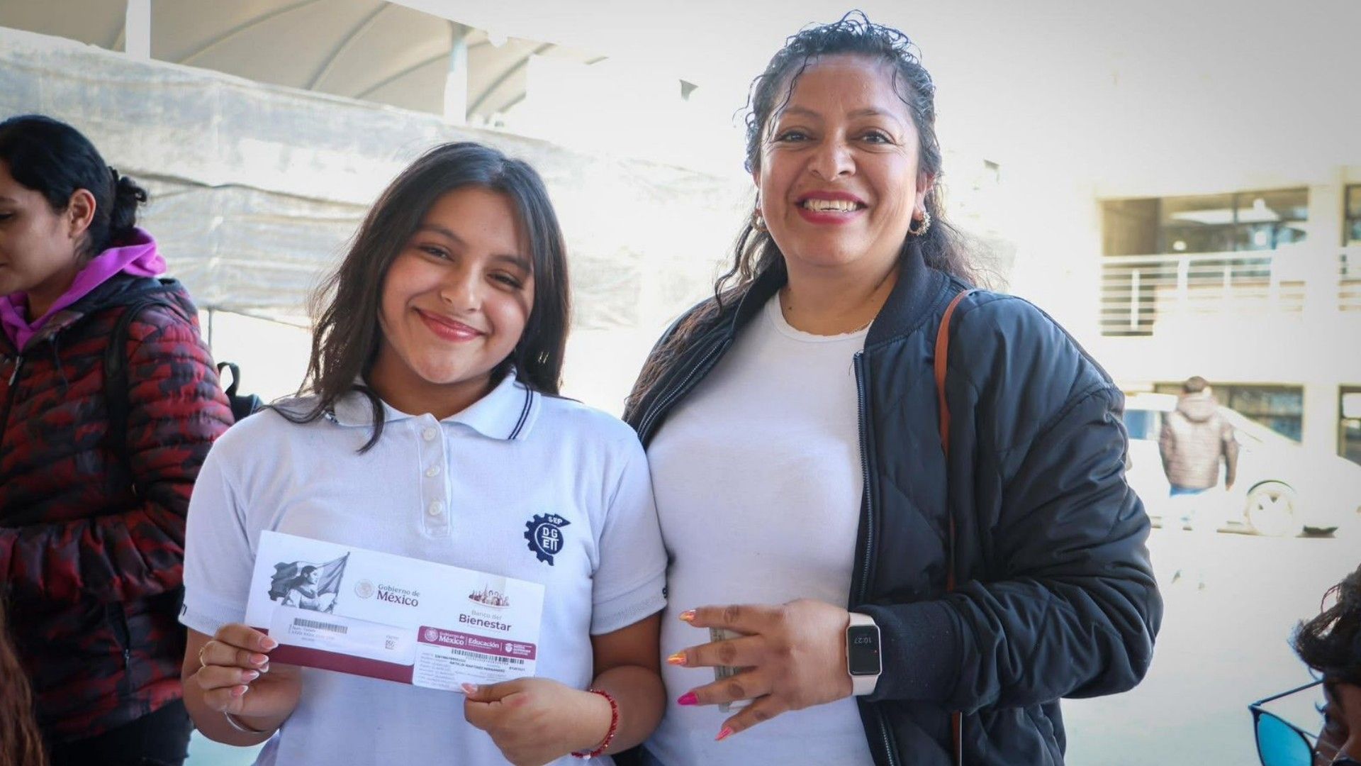 Cómo saber si ya estor registro a la Beca Benito Juárez 2026 preparatoria pasos para checar estatus con Llave MX