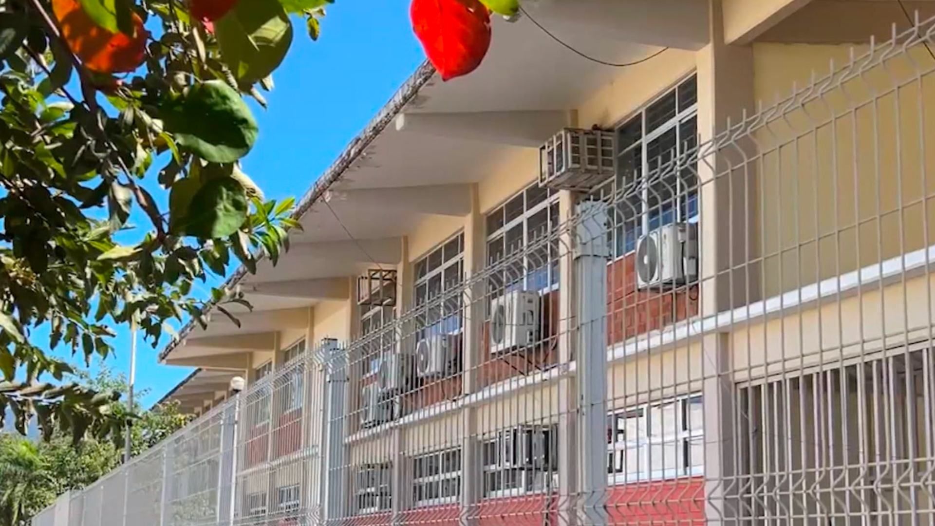 Estudiantes de secundaria terminan intoxicados en Puerto Vallarta