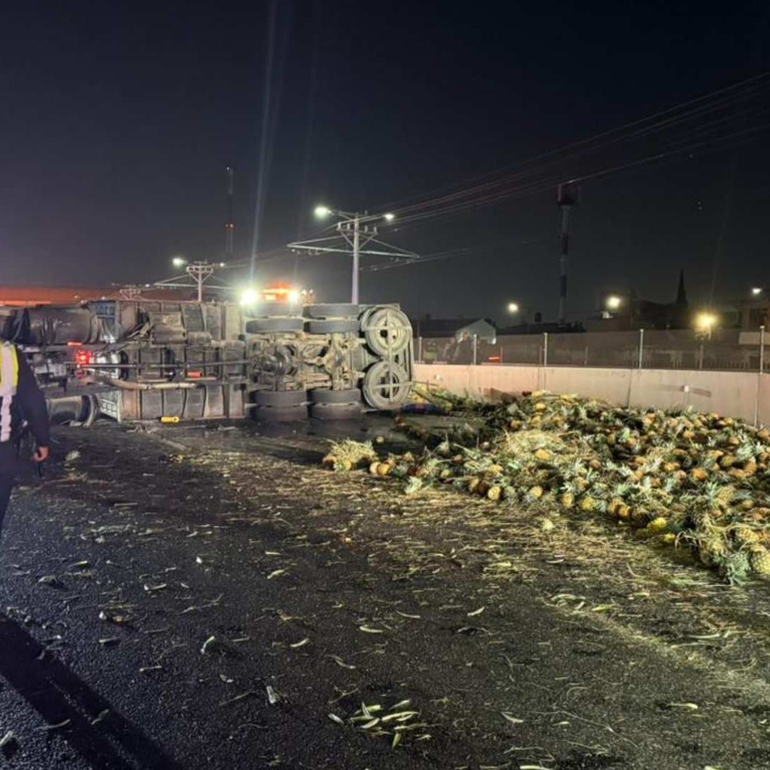 Volcadura en la México-Puebla