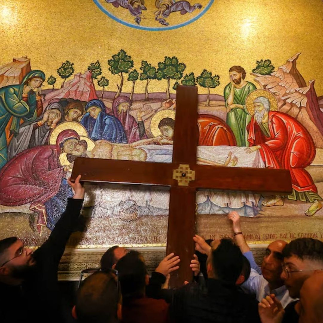 ¿A Qué Hora Acaba Ayuno de Viernes Santo Hoy 3 de Abril 2026? Iglesia Aclara Cuándo Romperlo
