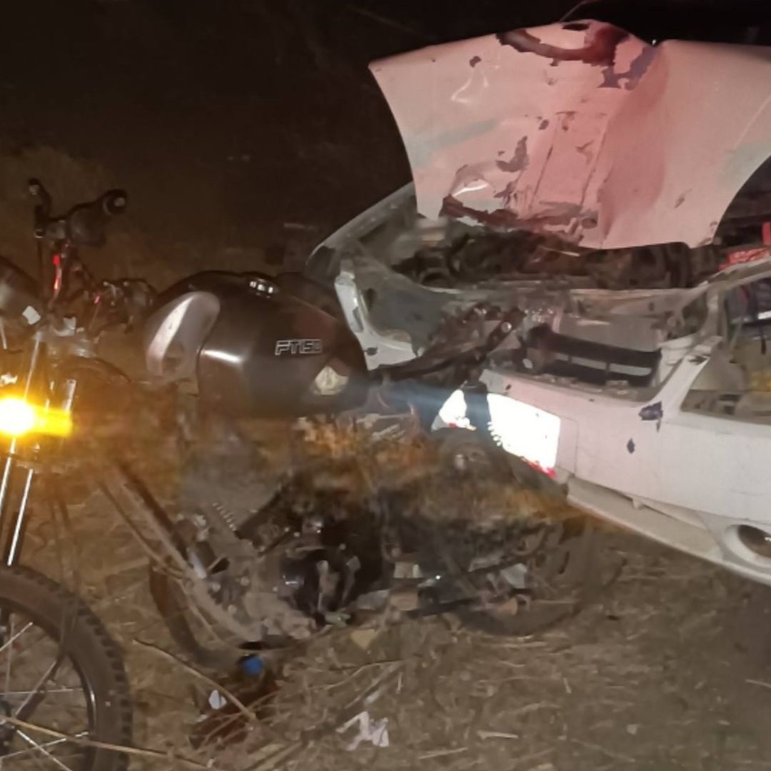 Familia en Motocicleta es Atropellada en Chalco y Mamá e Hijo Mueren; Hay Dos Heridos Más