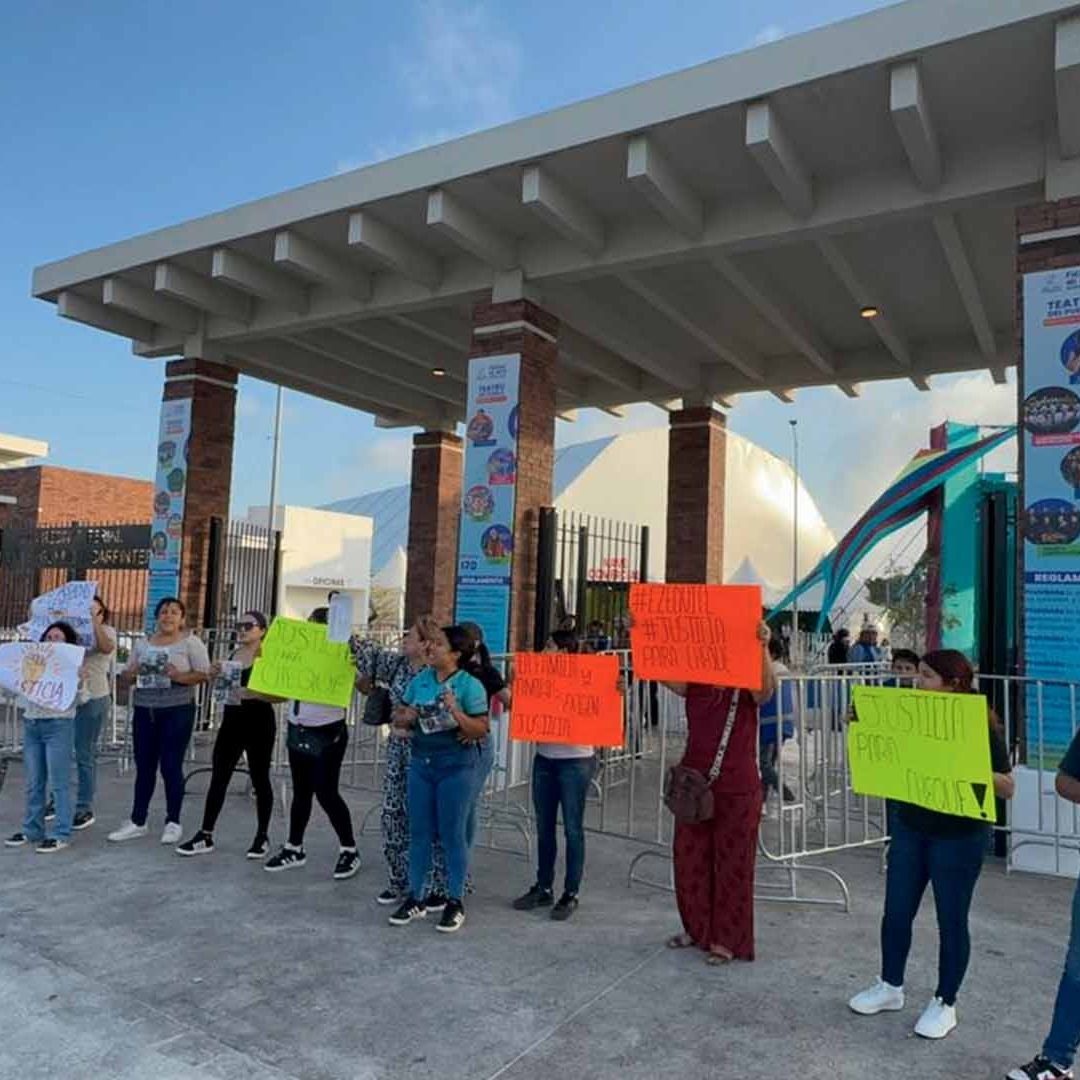 Familiares de Ezequiel Protestan en Entrada a Feria de Tampico para Exigir Justicia