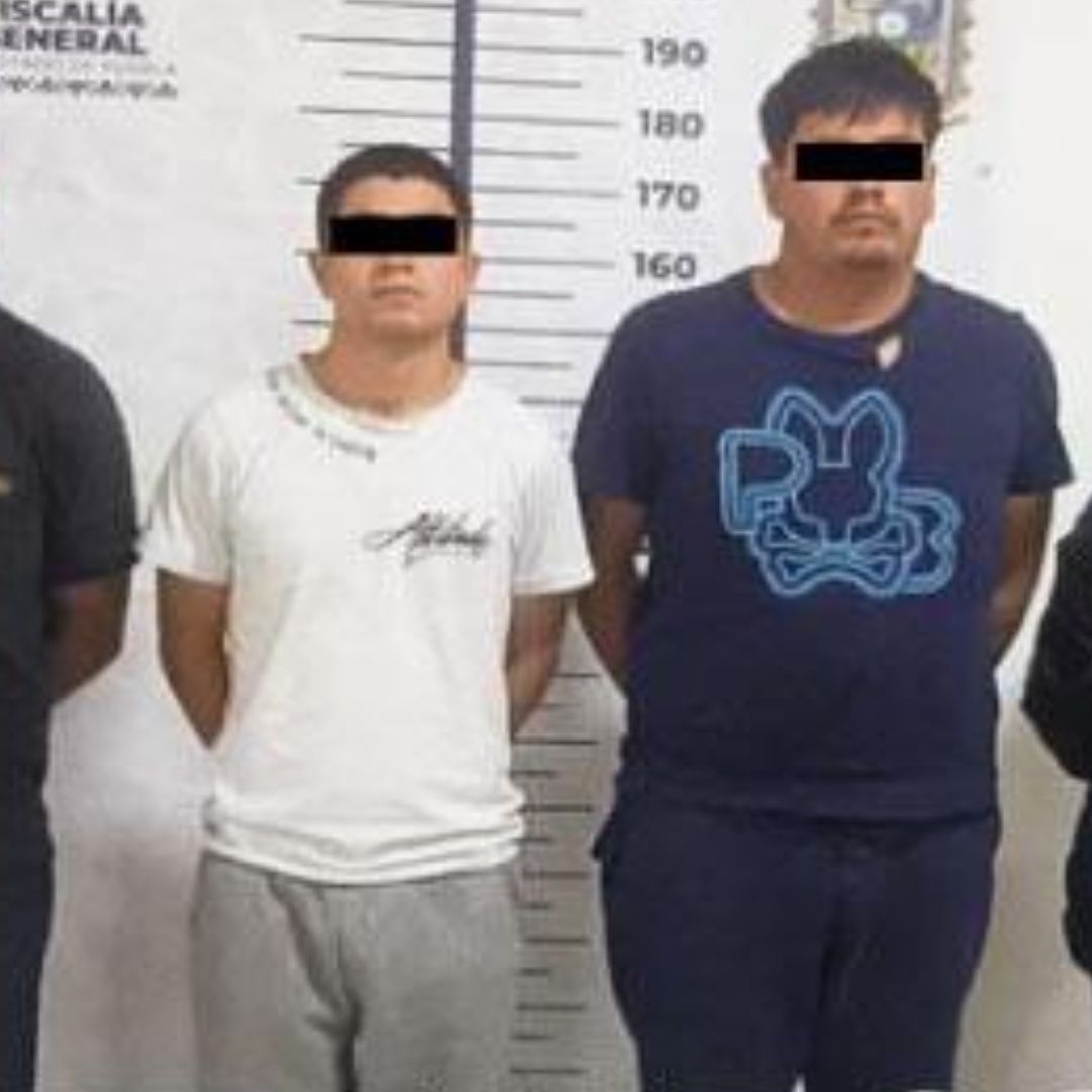 Detenidos Cuatro Sujetos por Posesión de 50 Dosis de Cristal en Libres Puebla