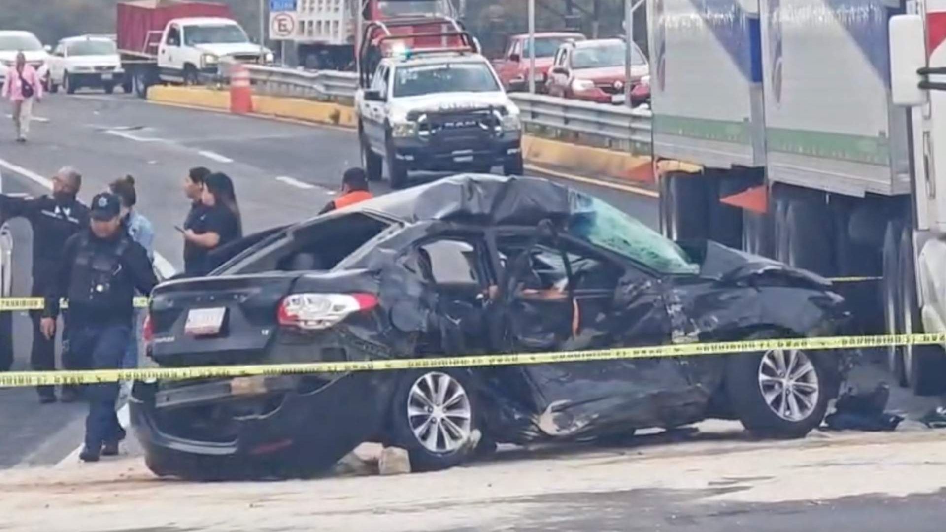 Muere Mujer Embarazada y Menor Queda Lesionado tras Accidente en Carretera Xalapa Veracruz en Emiliano Zapata Miradores