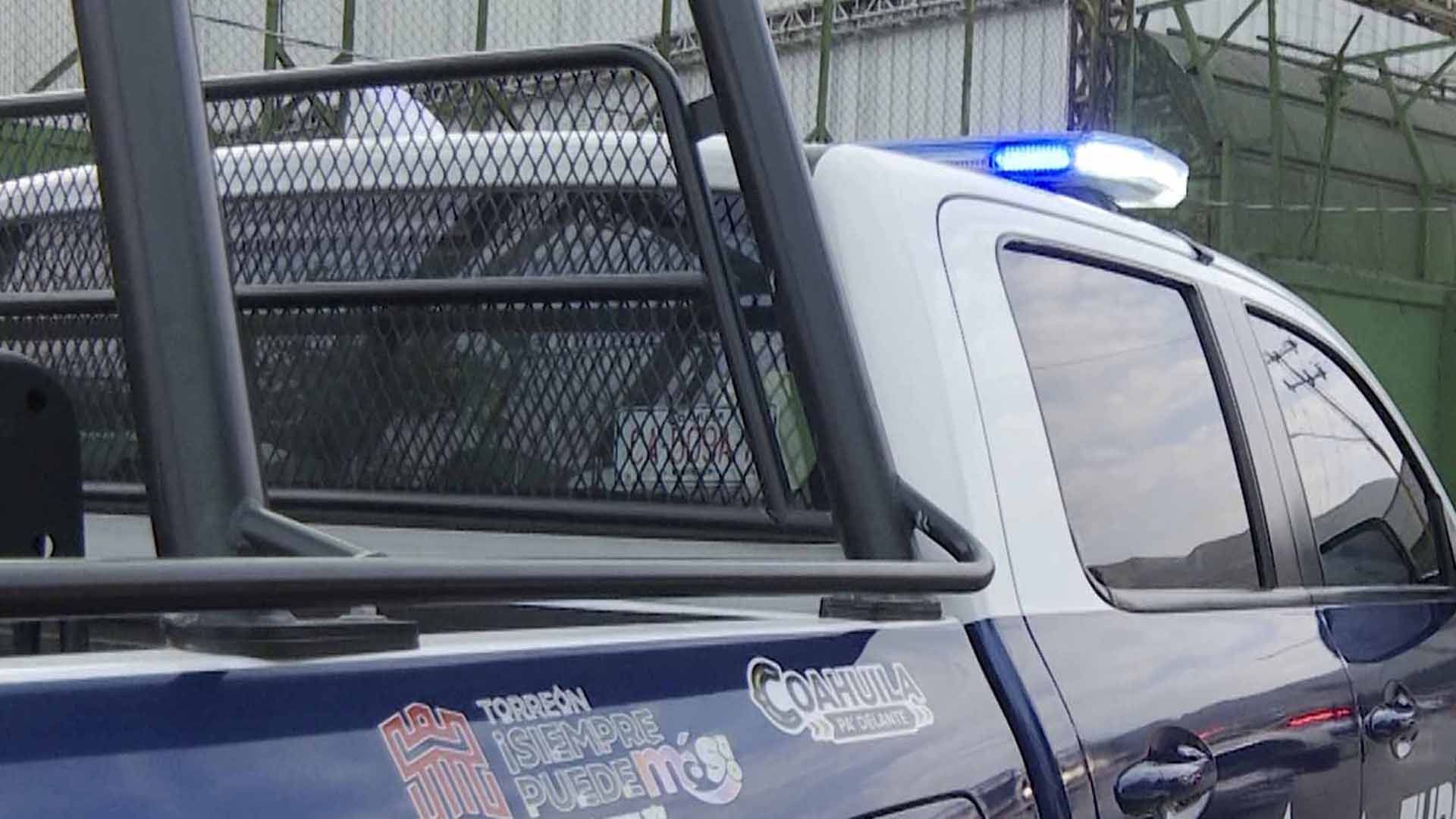 Arrestan a Hombre Señalado por Presunto Fraude en La Laguna; Le Aseguran 16 Tarjetas Bancarias