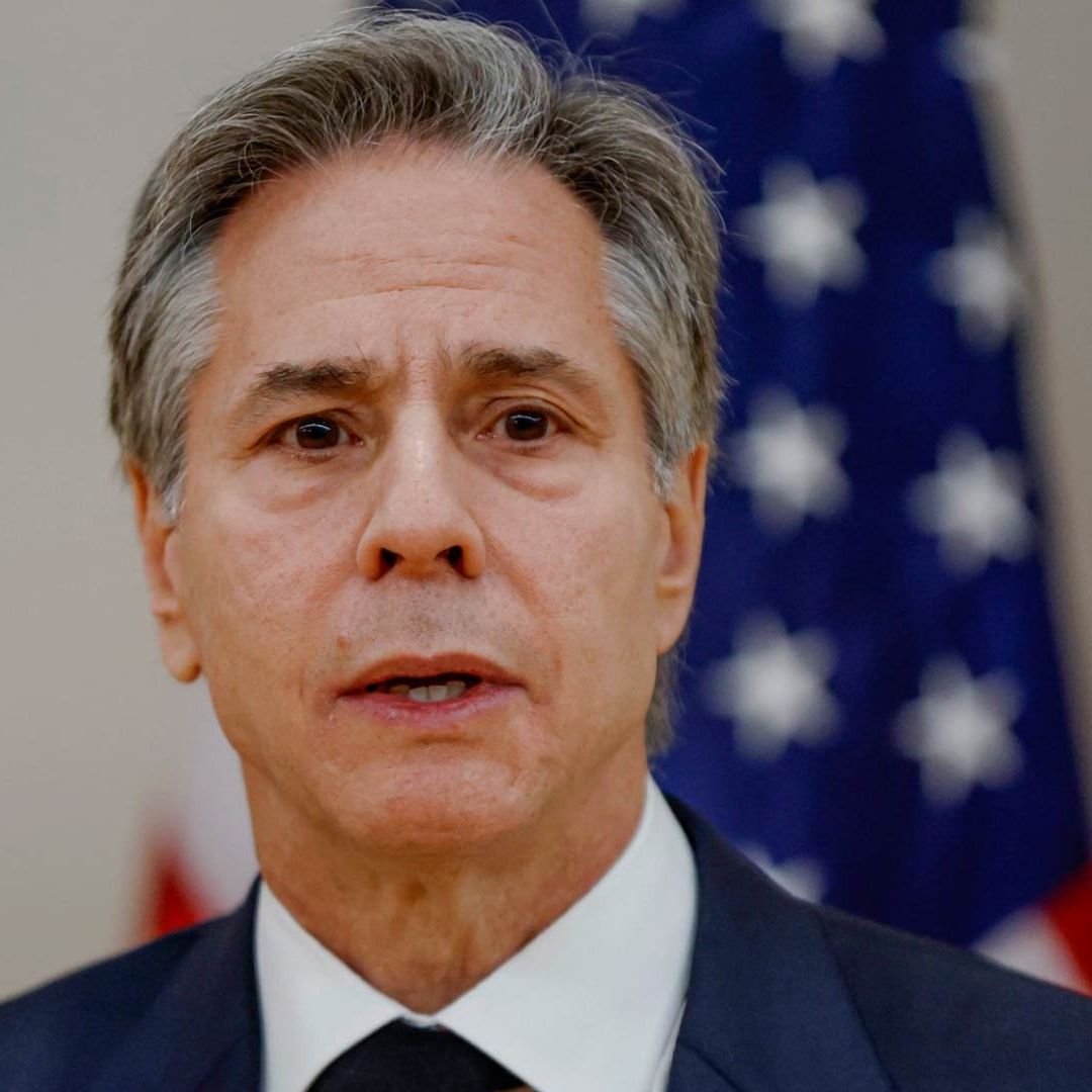 Antony Blinken suspende visita a China por globo espía