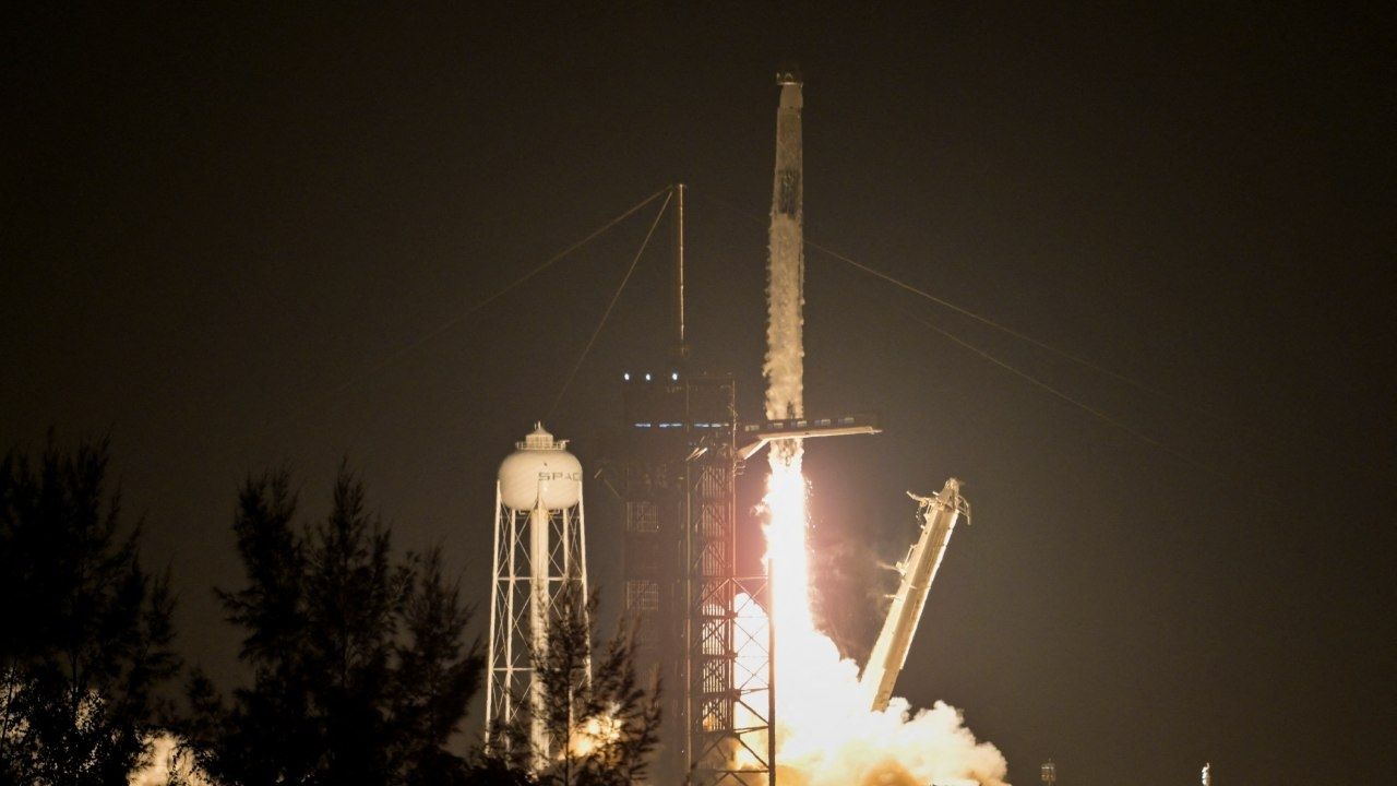 Se acopla con éxito SpaceX Crew-7 de la NASA
