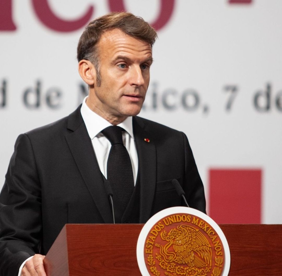 Francia Respeta la Soberanía de los Estados, Dice Macron Ante Ataques de EUA a Barcos en Caribe