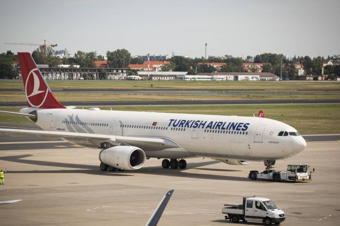Muere Niño en Vuelo de Turkish Airlines de Estambul a Nueva York