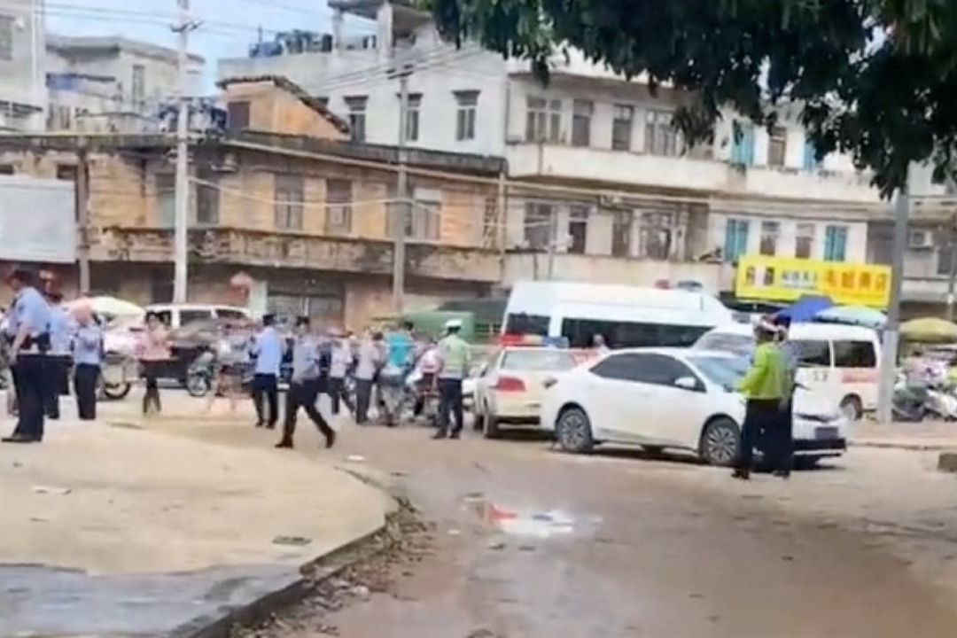 Ataque en Guardería de China Deja Al Menos Seis Muertos