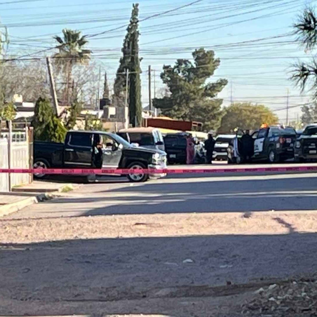 Hombre es Asesinado a Balazos Dentro de su Vehículo en Chihuahua