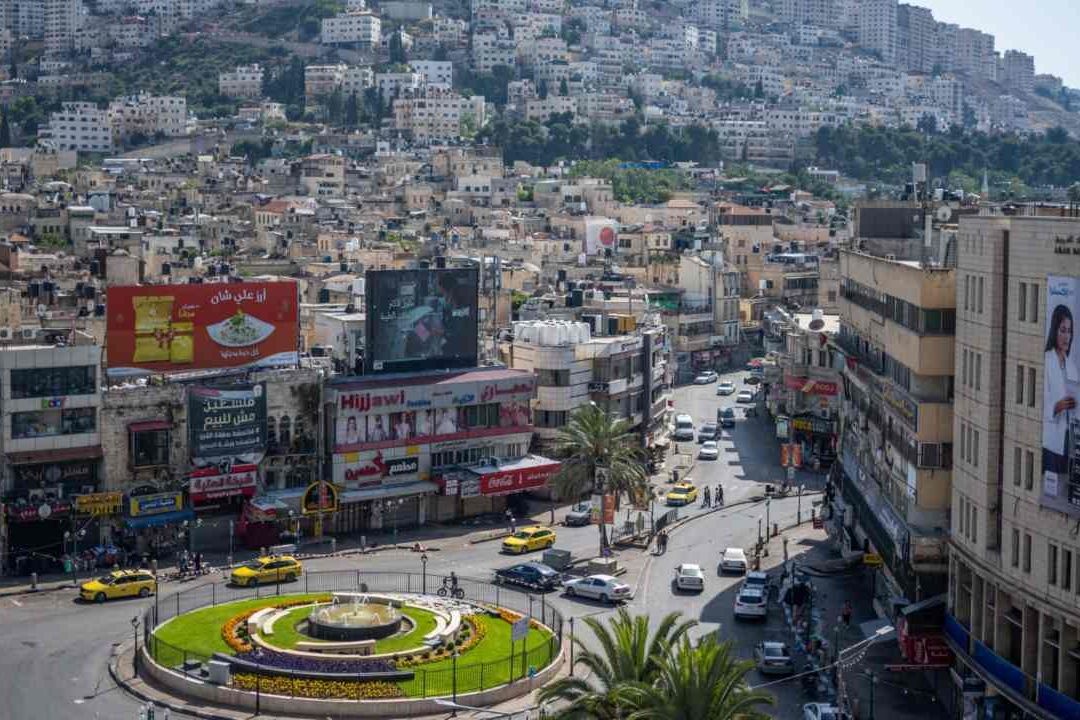 Israel aprobará miles de permisos de construcción en Cisjordania