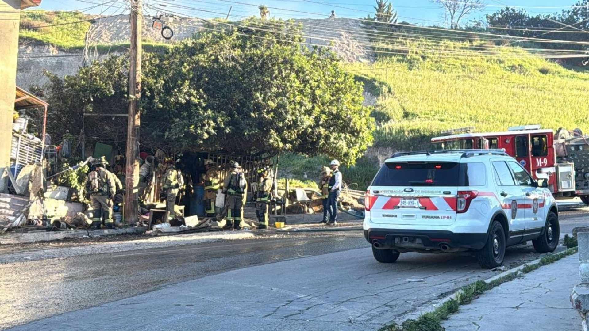 Siete Personas y Tres Bomberos Resultaron con Quemaduras tras un Incendio en Tijuana