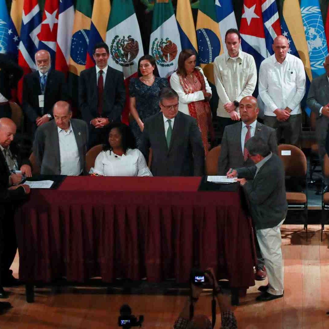 Colombia y FARC arrancan negociaciones por paz