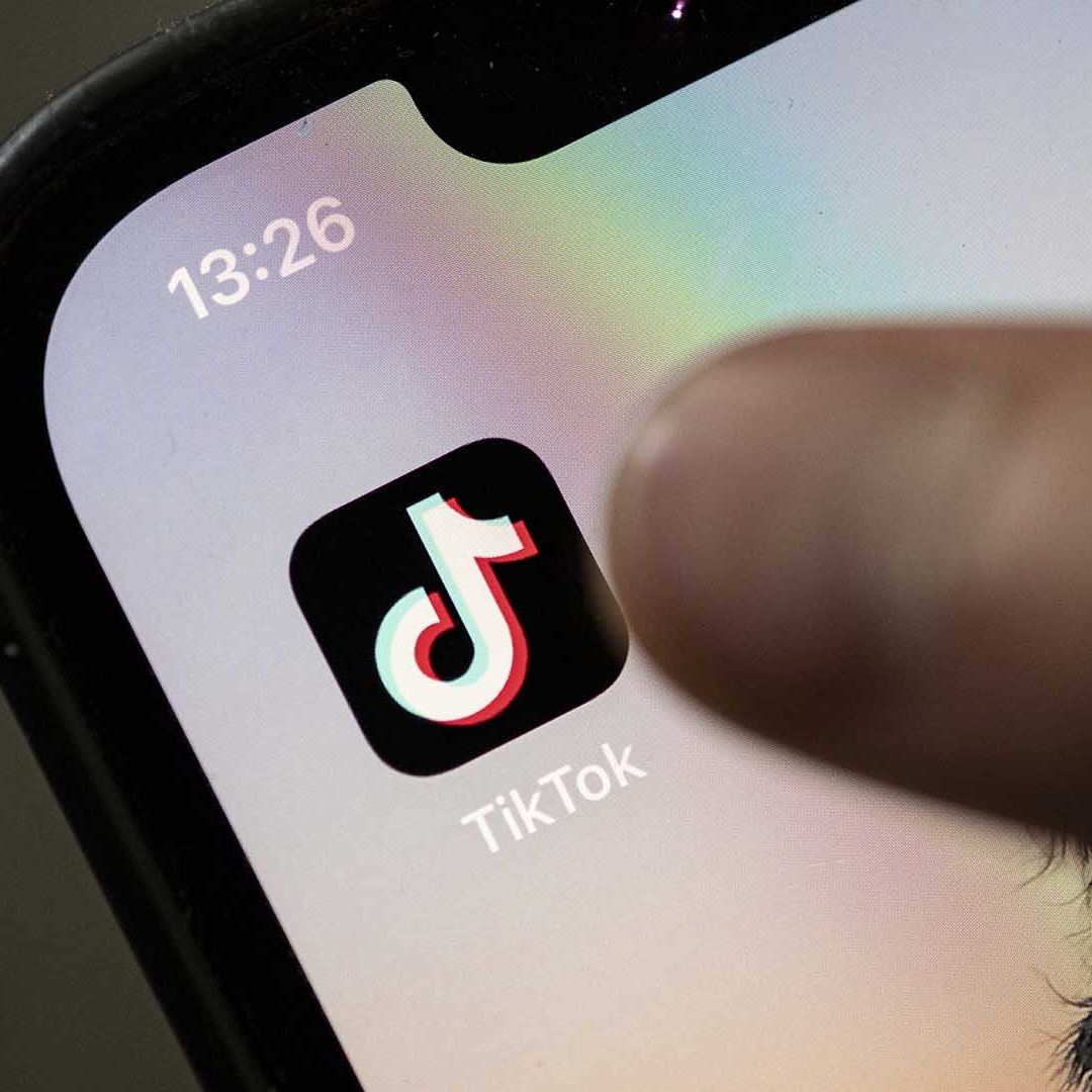 En 2022, TikTok reunió más de 1,023,000,000 de usuarios activos al mes