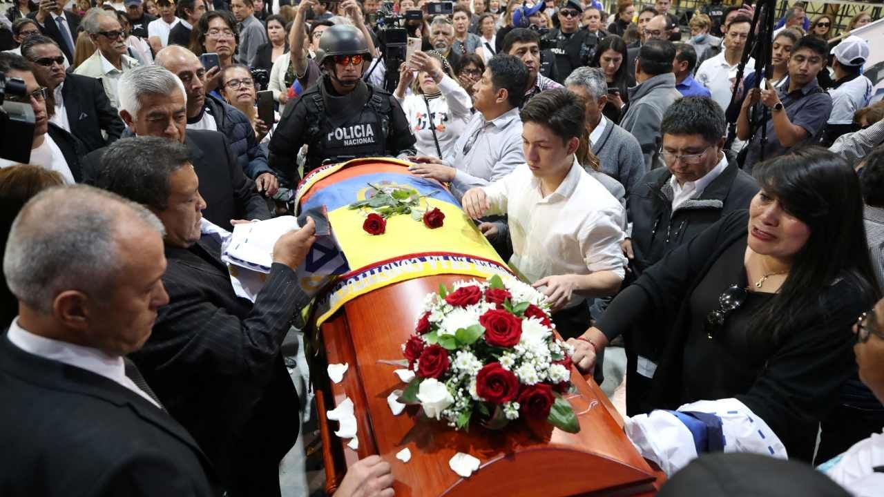 Asesinato de Villavicencio: Juez de Ecuador Ordena Prisión Preventiva de 9 Colombianos