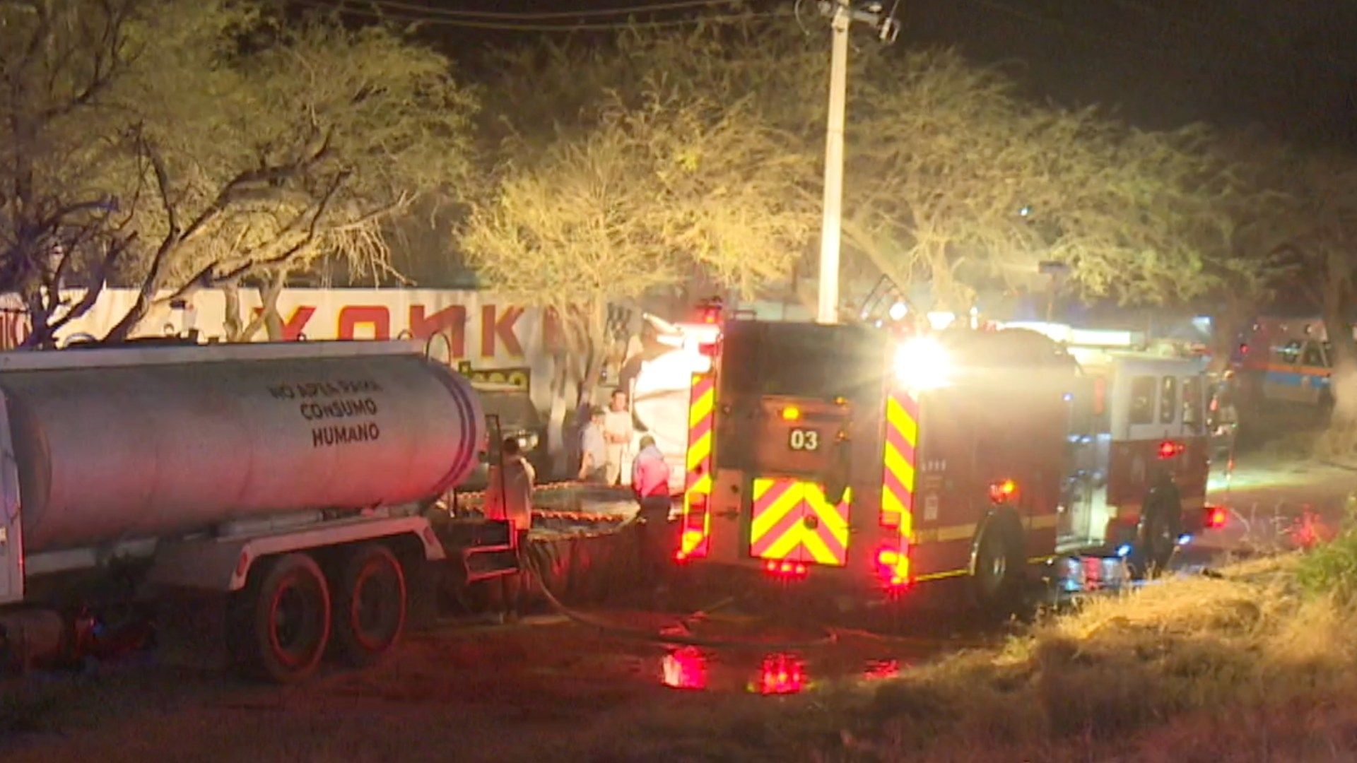 Más de 40 Autos se Quemaron en un Yonke por un Corto Circuito en Purísima del Rincón, Guanajuato. Foto: N+