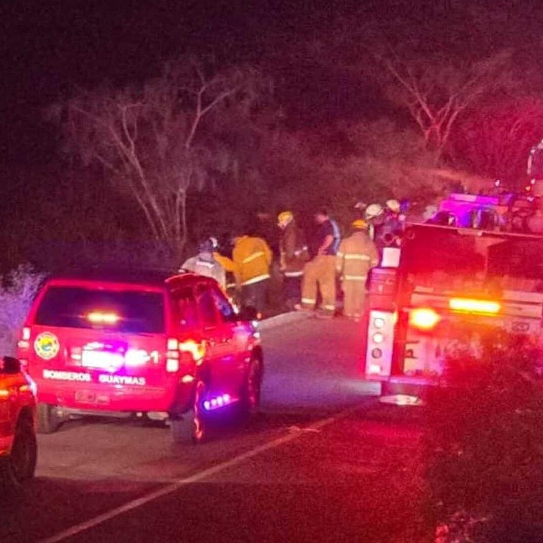 Dos Personas Muertas y Un Coche Quemado es el Saldo de un Accidente en Guaymas, Sonora. Foto: N+