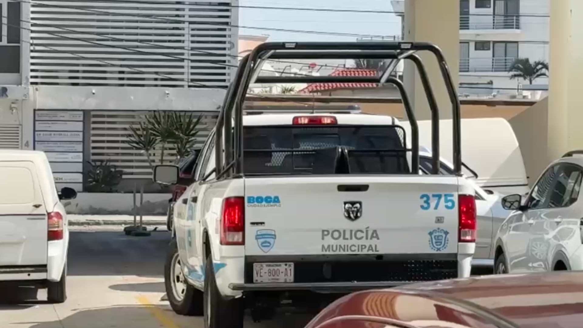Hombre es Asaltado con Pistola en Banco Santander de Bulevar Ruiz Cortines Boca del Río Veracruz Iba a Depositar Nóminas